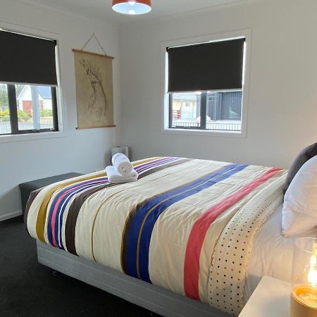 Modern, Functional And Central Twizel Extérieur photo